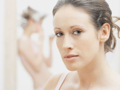 女性美容 七个技巧让化妆不伤肌肤 www.027eat.com