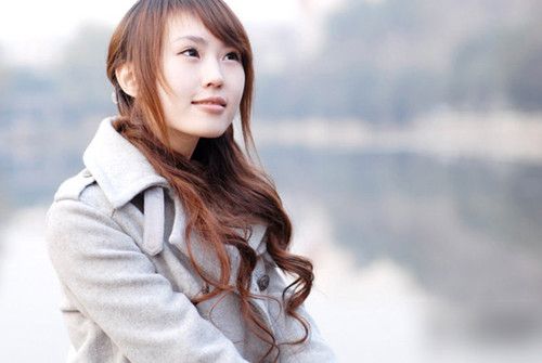 眼皮跳是怎么回事 压力与疲劳都会导致眼皮跳 www.027eat.com