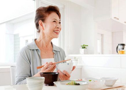 ���˲ͺ��˼�ʱ�˶� www.027eat.com