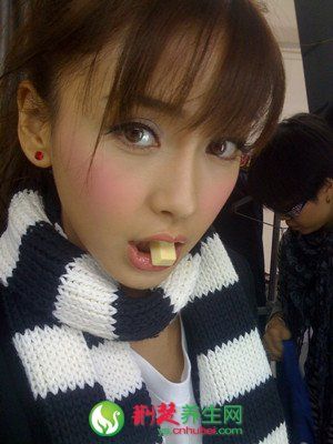 �Ĵ���Ѫ��������Ů��������ɫ�������ɫ www.027eat.com