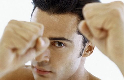 男人补水学会3步争当小白脸 www.027eat.com