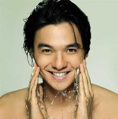 ���˲�ˮѧ��3������С���� www.027eat.com