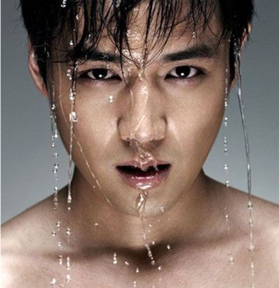 男人补水学会3步争当小白脸 www.027eat.com