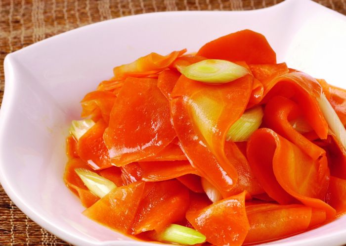 最适合冬季进补的养生菜 咳嗽多吃莴笋叶 www.027eat.com