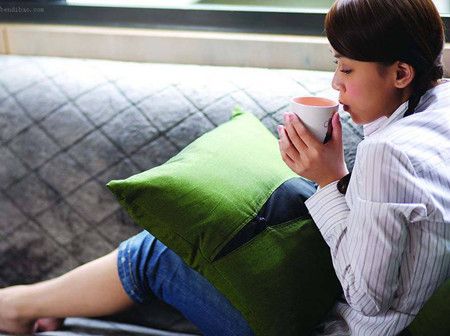 �¾�������ɫ������ô�� www.027eat.com