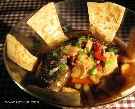 ٨���������