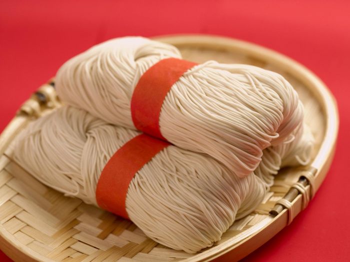 �׷��������Ծ�Ȼ����Ӫ�� www.027eat.com