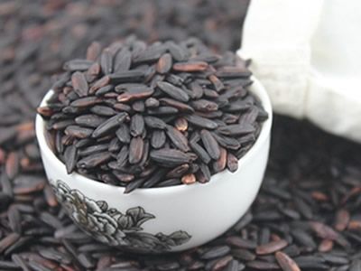 ���ɷֱ���ٺ��׵��ĸ����� www.027eat.com