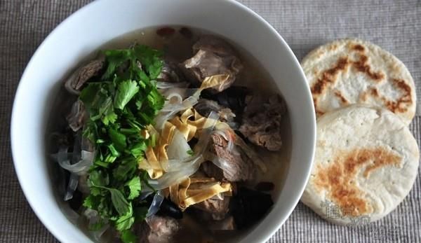 ��ɫ��� �������ɵ�����,�����,����������ô���ó���ϸ����ͼ�������