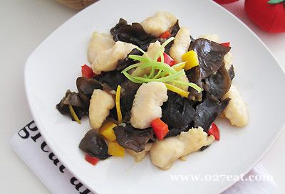 柠香龙利炒云耳的做法图片,如何做,柠香龙利炒云耳怎么做好吃详细步骤的做法