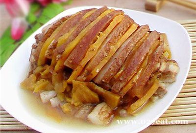 红薯扣肉的做法 红薯扣肉的做法