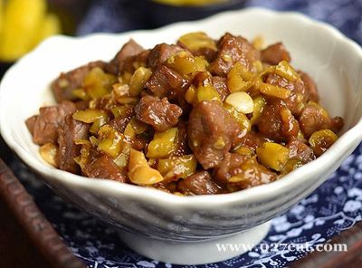 泡椒牛肉粒的做法 泡椒牛肉粒的做法