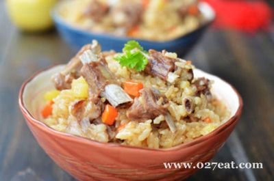 羊排焖饭的做法 羊排焖饭的做法