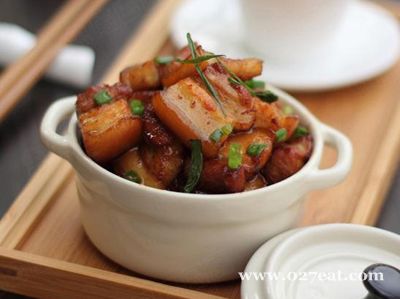 酱香五花肉的做法 酱香五花肉的做法