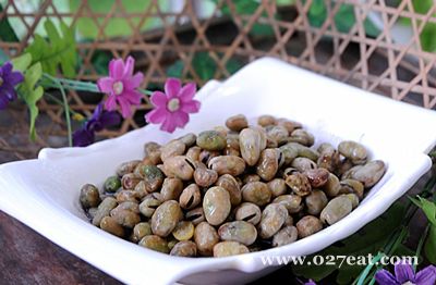 �ʳ��϶�������