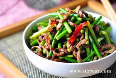 ţ�⳴��̦������