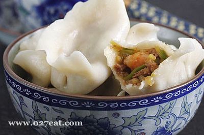 煸肉三鲜饺子的做法 煸肉三鲜饺子的做法