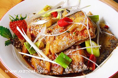 泡椒红烧带鱼的做法 泡椒红烧带鱼的做法