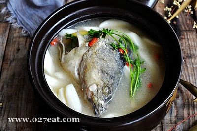 鱼头炖山药的做法 鱼头炖山药的做法