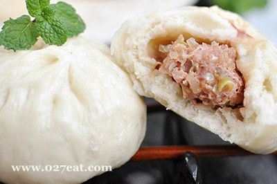 牛肉馅大包子的做法 牛肉馅大包子的做法