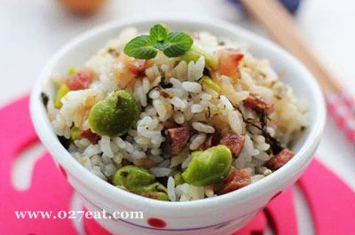 香肠粒咸菜蚕豆饭的做法 香肠粒咸菜蚕豆饭的做法