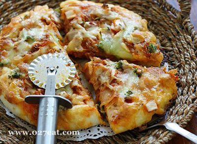 泡菜五花肉披萨的做法 泡菜五花肉披萨的做法