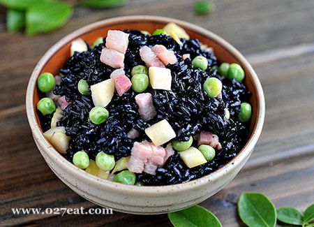 ���׷�������