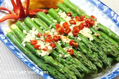 响油芦笋的做法 响油芦笋的做法