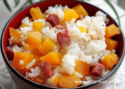 红薯腊肠焖饭的做法图片,如何做,红薯腊肠焖饭怎么做好吃详细步骤的做法