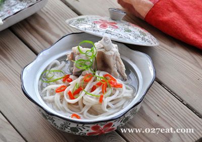 鱼面煨汤的做法图片,如何做,鱼面煨汤怎么做好吃详细步骤的做法