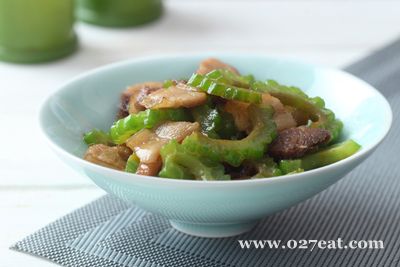 苦瓜炒五花肉的做法 苦瓜炒五花肉的做法