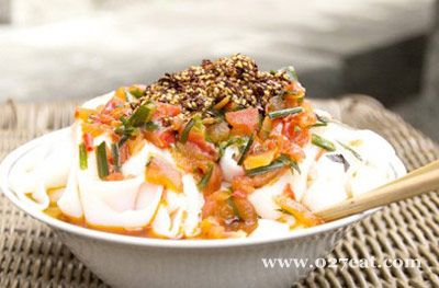 西红柿酱热米皮的做法 西红柿酱热米皮的做法