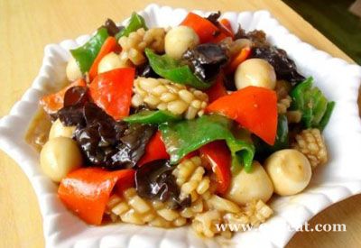 爆炒鱿鱼花的做法 爆炒鱿鱼花的做法