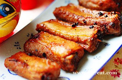 �Ⲩ���Źǵ�����