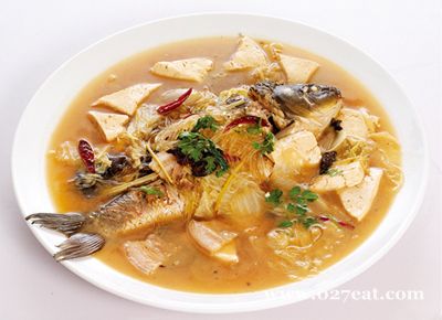 湖乡豆腐炖鱼的做法 湖乡豆腐炖鱼的做法