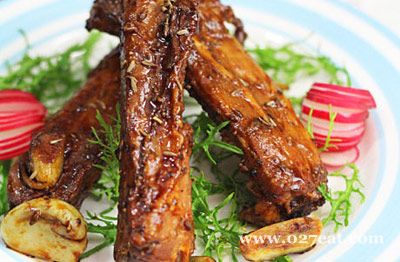 秘制芥末味蒜香烤肋骨的做法 秘制芥末味蒜香烤肋骨的做法