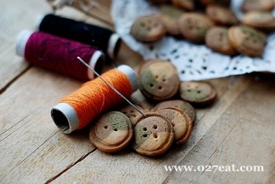 ��ɫŦ�۱��ɵ�����