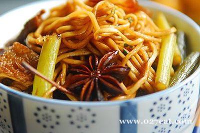 ��̦���������