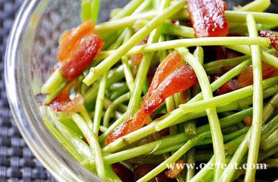 腊肉炒藜蒿的做法 腊肉炒藜蒿的做法