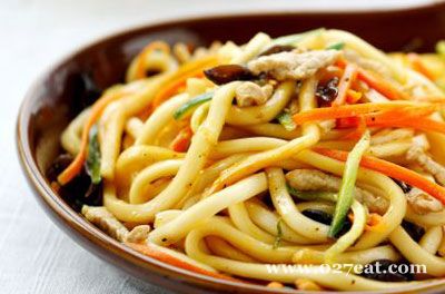 �ڽ���˿�������۵�����