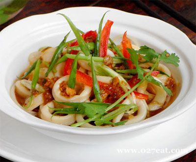 清蒸鱿鱼圈的做法图片,如何做,清蒸鱿鱼圈怎么做好吃详细步骤的做法