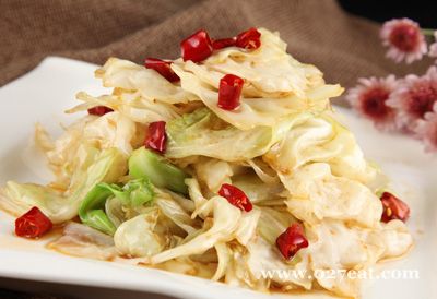 香辣干锅卷心菜的做法 香辣干锅卷心菜的做法