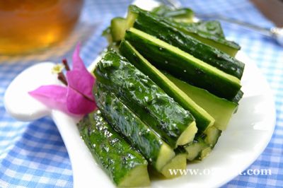 ���׻ƹϵ�����