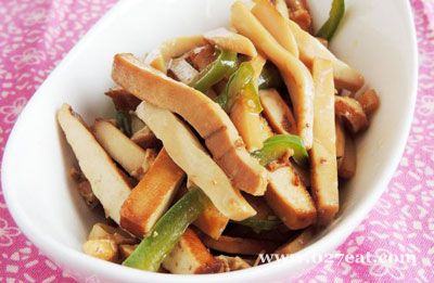 �ӱ���������ɵ�����