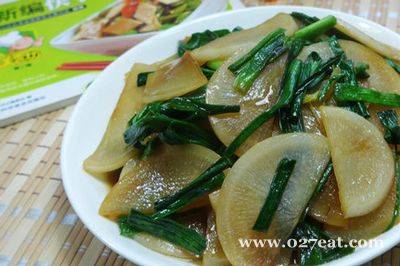大蒜炒萝卜的做法 大蒜炒萝卜的做法