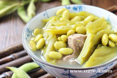 黄豆苦瓜猪骨汤的做法 黄豆苦瓜猪骨汤的做法