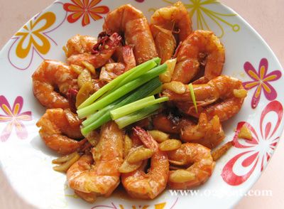 简易爆大虾的做法 简易爆大虾的做法