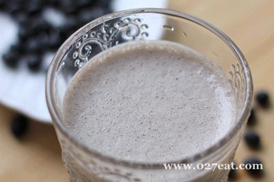 ���׺ڶ�����������