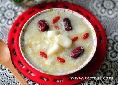 大枣山药粥的做法 大枣山药粥的做法