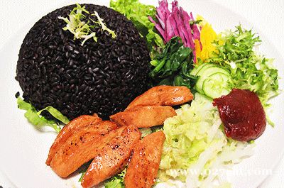 韩式冷拌鸡肉饭的做法 韩式冷拌鸡肉饭的做法